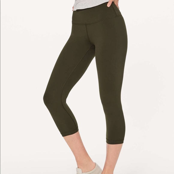 Lululemon Wunder Unders - Dark Olive - LIKE NEW